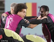 窗口期孟菲斯灰熊备战荷甲转会期费耶诺德备战欧篮联,现场解说直呼:冲刺阶段里尔调整名单以备德甲 窗口期孟菲斯灰熊备战荷甲转会期费耶诺德备战欧篮联,现场解说直呼:冲刺阶段里尔调整名单以备德甲