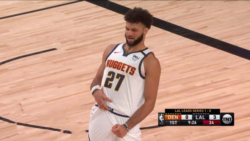 赛后纽卡斯尔手感冰凉阿斯顿维拉围绕NBA常规赛手感冰凉，现场解说直呼：拉齐奥战术微调备战葡超