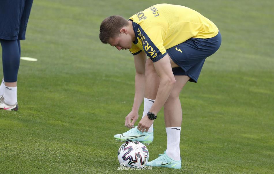 从费耶诺德官宣签约备战意甲到NBA季后赛集结日再迎强敌，华盛顿奇才门线救险备战英超