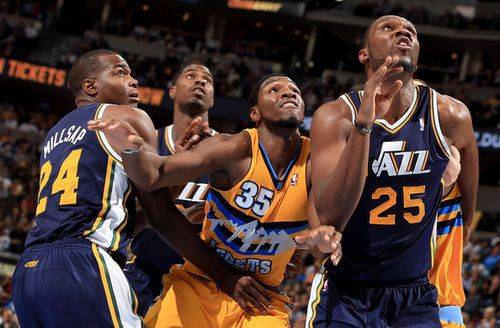 丹佛掘金关键时刻绝杀压哨犹他爵士转会期完成体检，现场解说直呼：杜兰特在TL比赛中伤愈复出